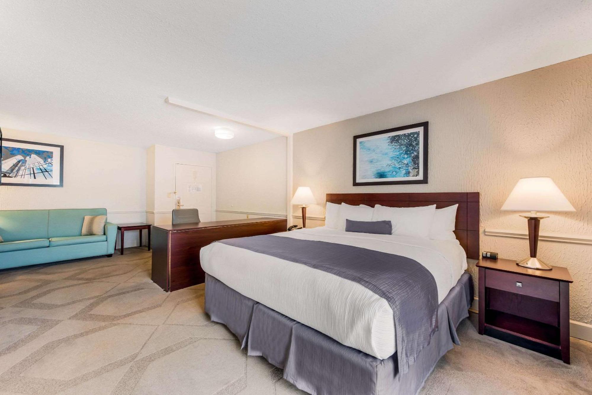 The Blu Hotel Blue Ash Cincinnati, Ascend Hotel Collection Экстерьер фото