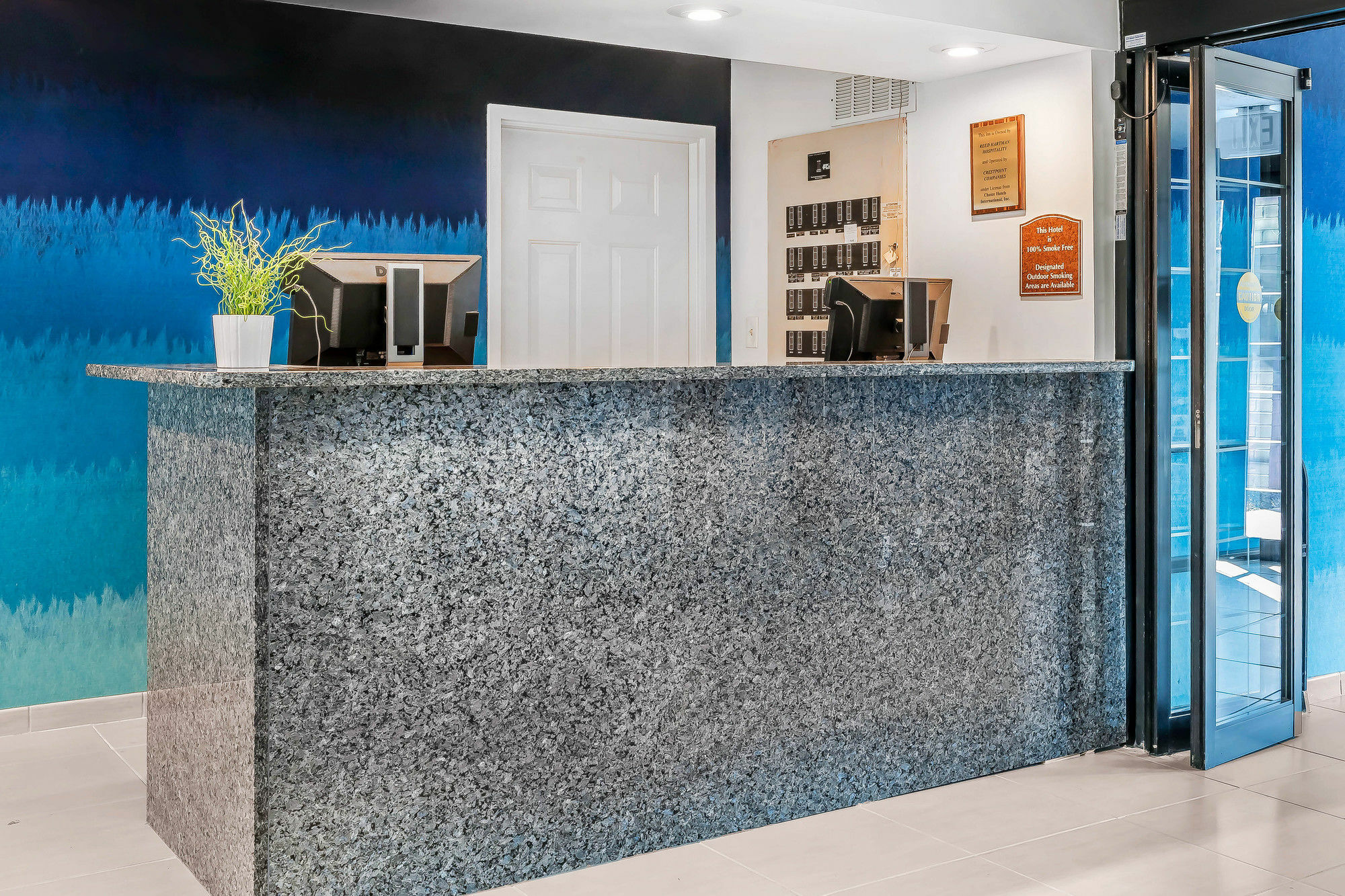 The Blu Hotel Blue Ash Cincinnati, Ascend Hotel Collection Экстерьер фото
